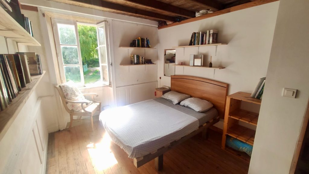 01 library band room one