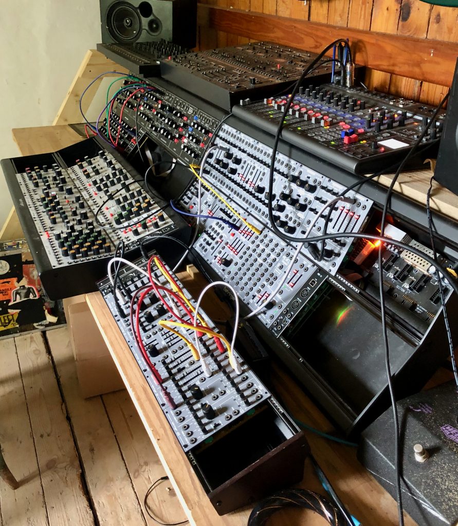 09 Modular synth room IMG_0313