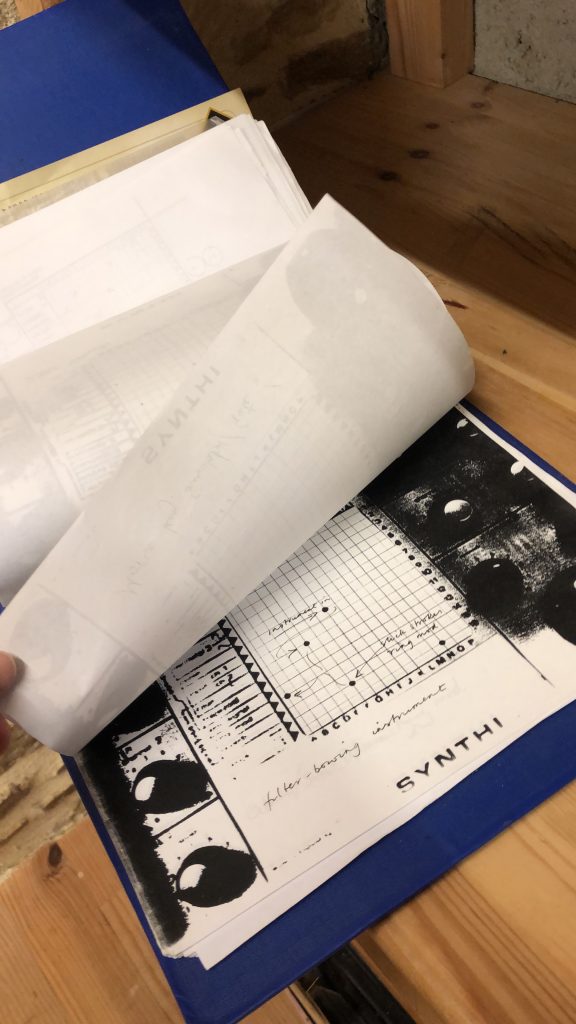 0DCECE40-E018-4EF2-9FFF-6003D1991499